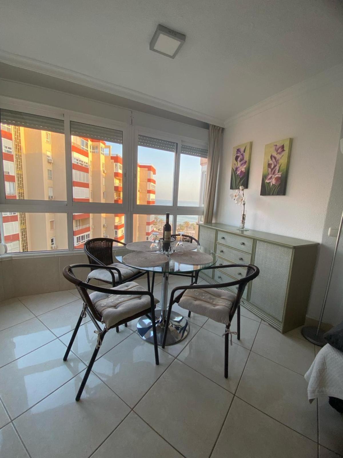 Apartamento Frente Al Mar Торокс Екстериор снимка